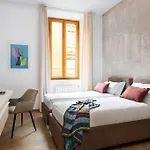 Idyllia - Magnificent Central Apartment