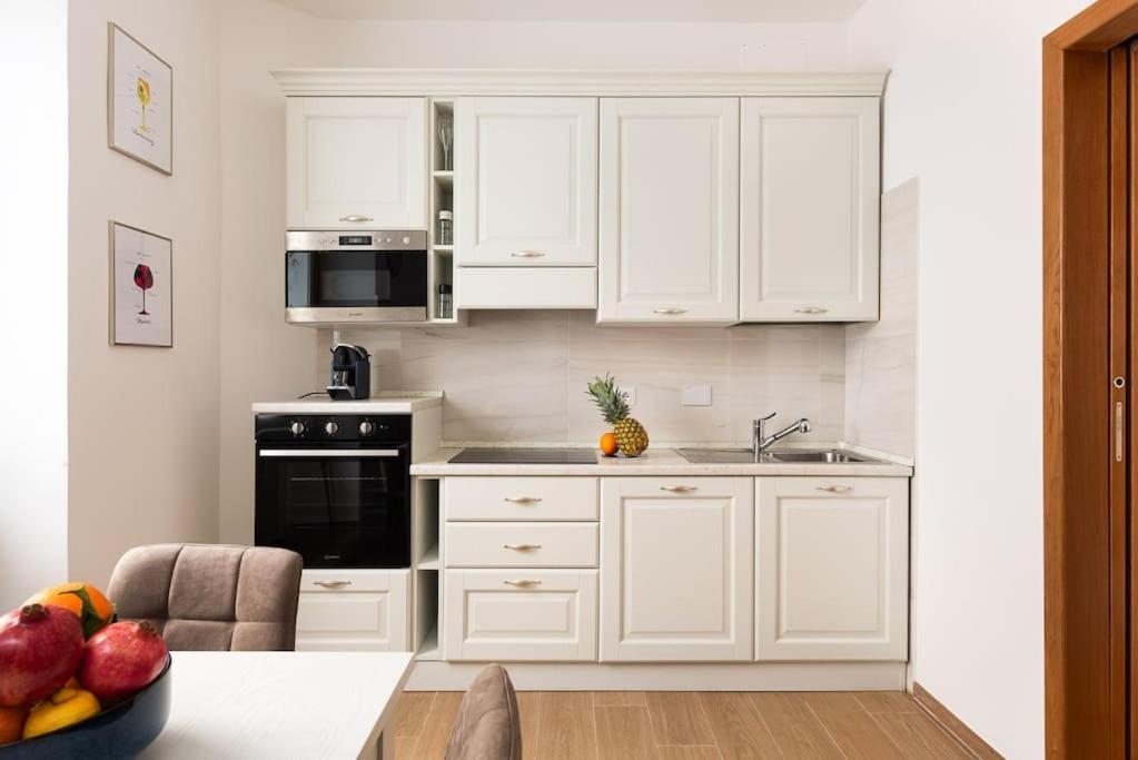 Apartment Idyllia - Magnificent Rom